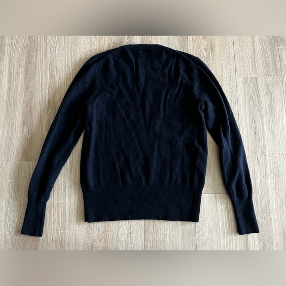 J.Crew Women’s Cashmere classic-fit crewneck sweater Navy - Size Small - Picture 10 of 10